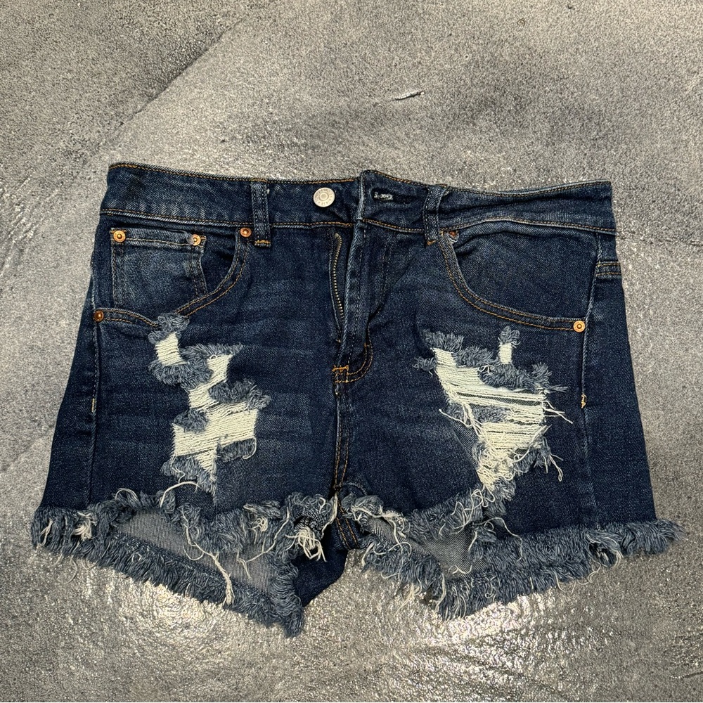 Almost Famous women’s shorts